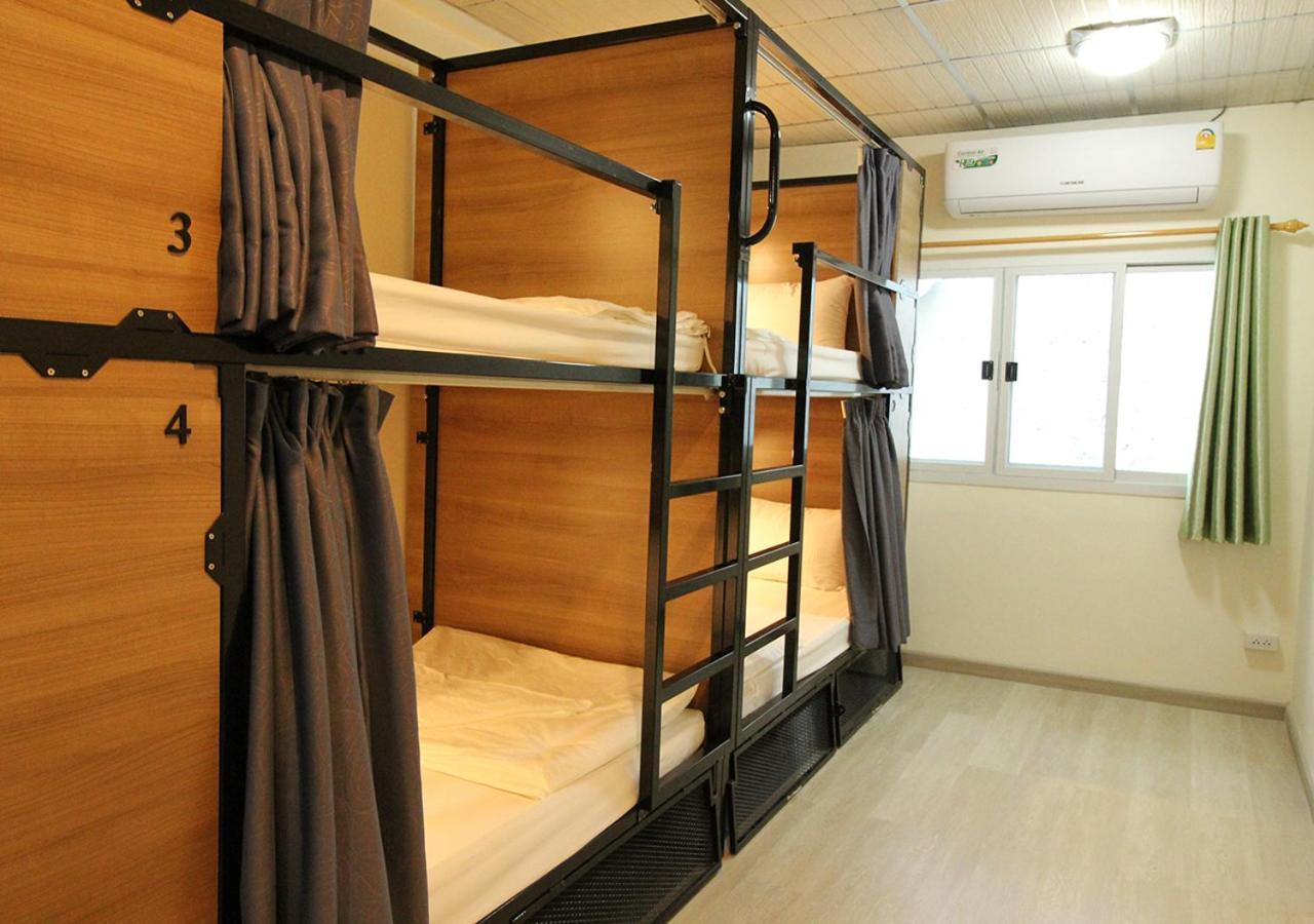 Chaiwat Hostel Bangkok Exterior foto