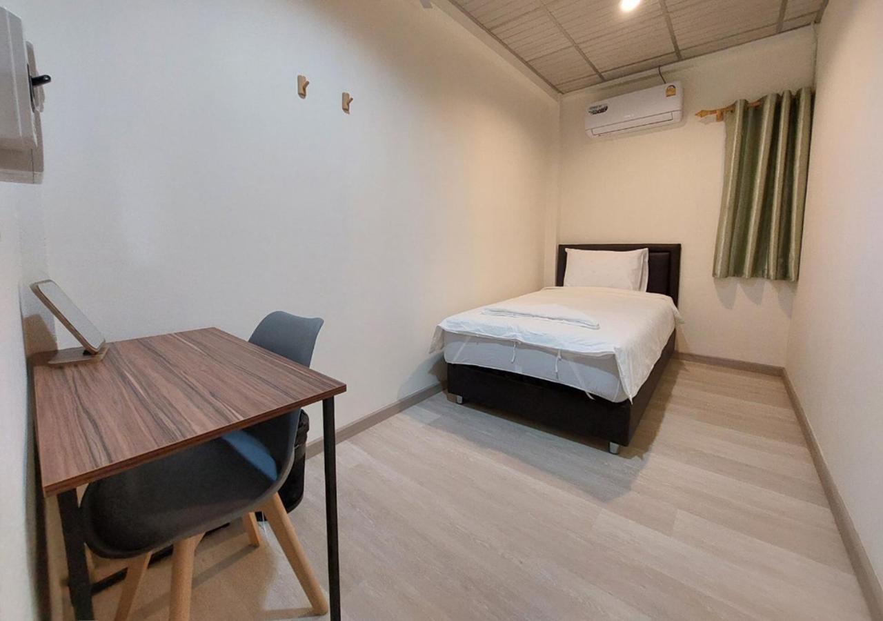 Chaiwat Hostel Bangkok Exterior foto